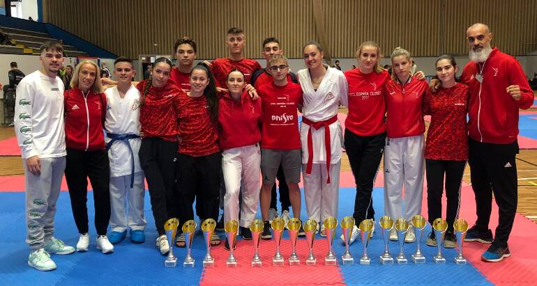 El club Karate Nokachi de Les Franqueses aconsegueix 18 medalles al campionat de Catalunya