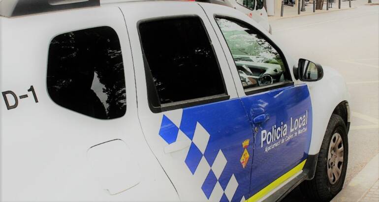 Detenen un home a Caldes per saquejar diversos vehicles estacionats al pàrquing de Les Cremades