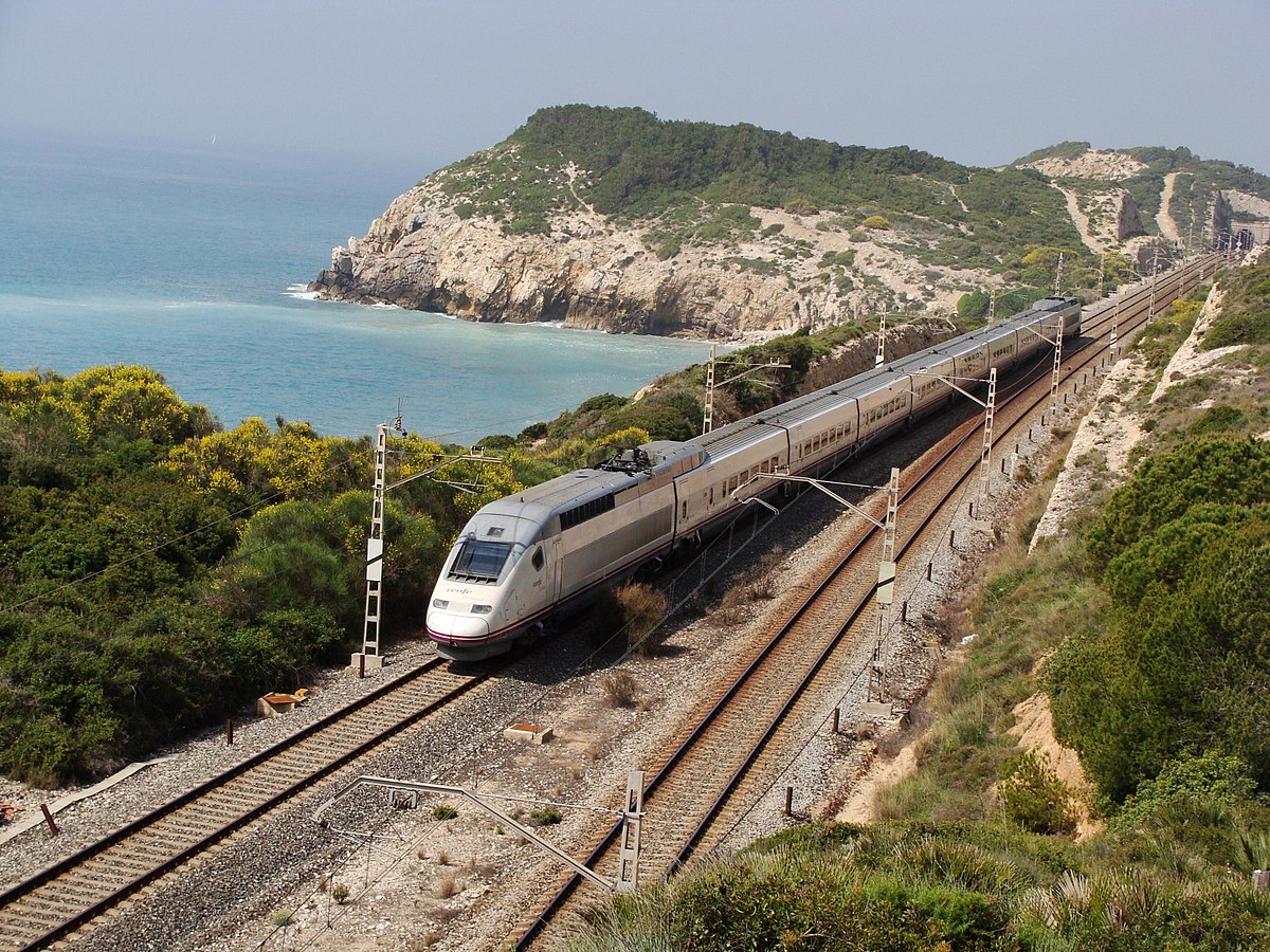 Adif redactarà el projecte per connectar la plataforma multimodal de la Llagosta amb el Corredor Mediterrani
